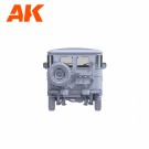 AK Interactive 1:35 - FJ43 SUV With Hard Top 35001  thumbnail