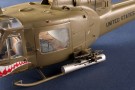 Trumpeter 1:35 - Bell UH-1 B Huey - Gunship (05112) thumbnail