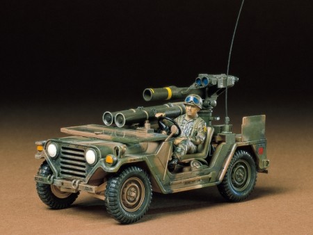 Tamiya 1:35 - M151A2 w/TOW Missile Launcher (35125)
