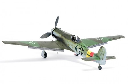 Zoukei-Mura 1:32 - Focke-Wulf Ta 152 H-0 (SWS11)
