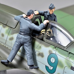 SWS48-02-F03 Ta 152 H-1Flight Assistant Set