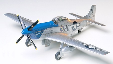 Tamiya 1:48 - North American P-51D Mustang 8th AF (61040)