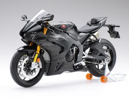 Tamiya 1:12 - Honda CBR1000RR-R Fireblade SP (14138)